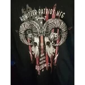 Howitzer Style Men's T-Shirt Patriot Hunt Military Grunt MFG Sz M CR6 Excellent